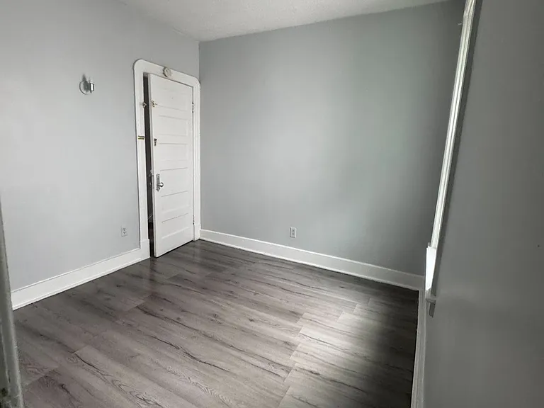 830 Main Ave — Photo 24