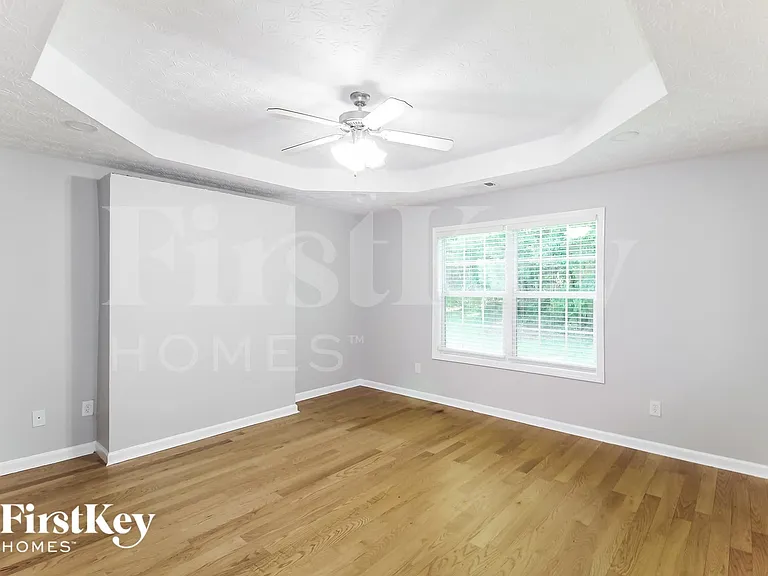 20 Lamar Ln — Photo 7