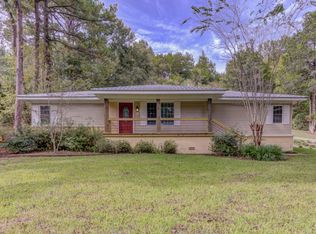 270 Grange Hall Rd, Vicksburg, MS 39180