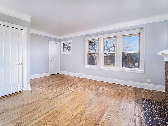 5th image of 14856 Sussex St