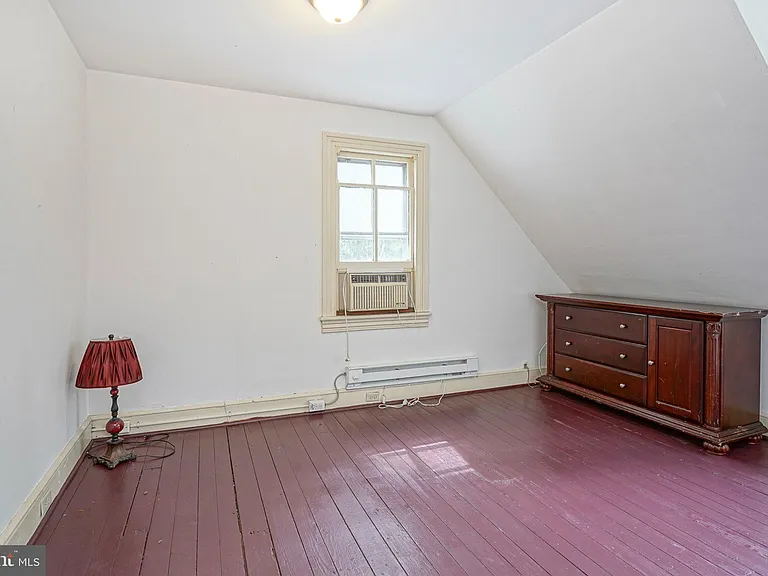 315 Chestnut St — Photo 27