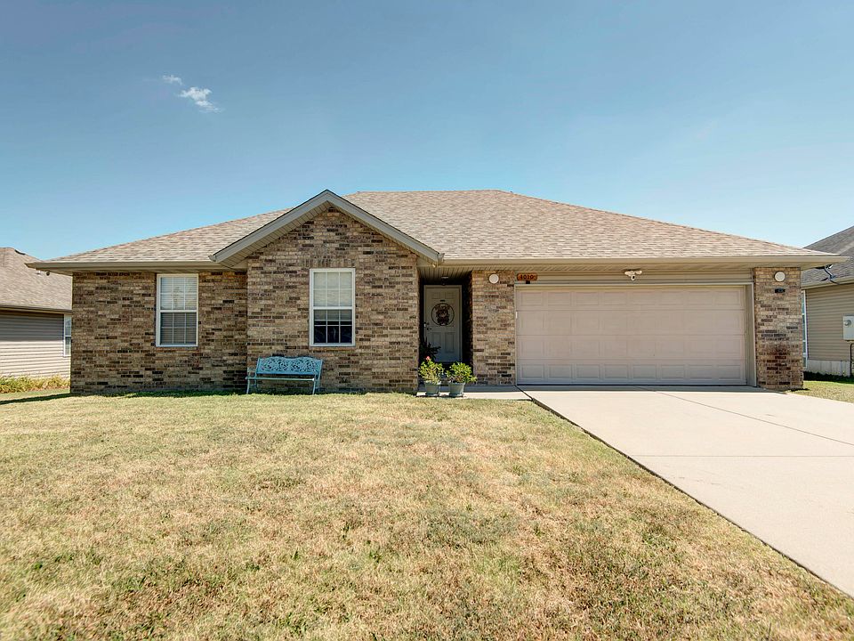 1st image of 4010 N Mead Drive