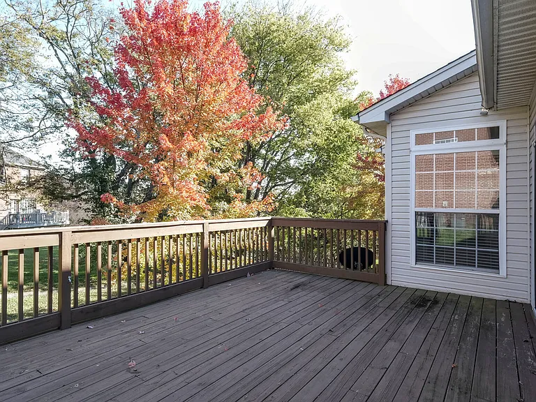 1812 Apple Ridge Cir — Photo 32