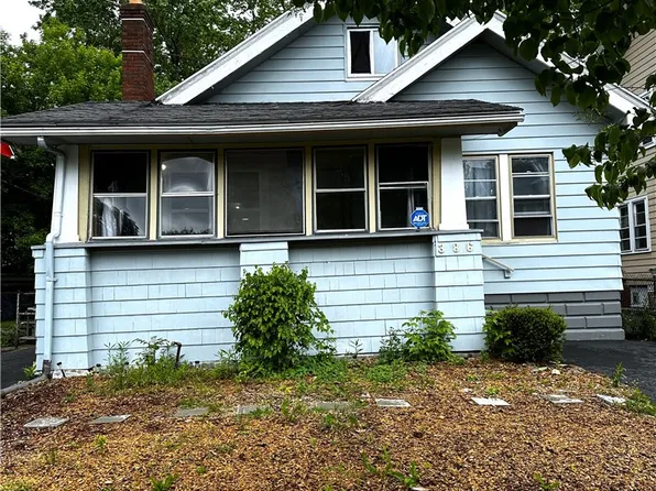 386 Westfield St, Rochester, NY 14619
