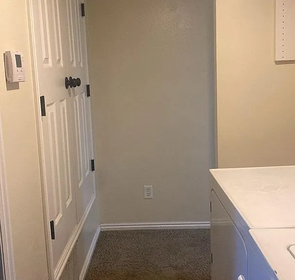 650 N 500 W #204 — Photo 12