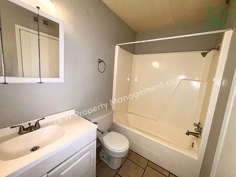 219 Fry St #7 — Photo 9
