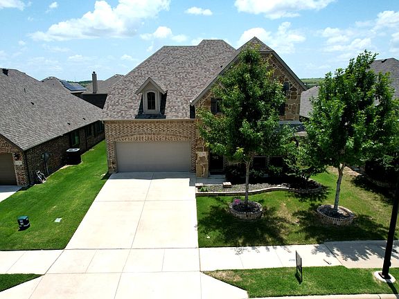 2nd image of 111745 Dixon Dr