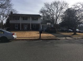 40 Woodridge Ave, Toms River, NJ