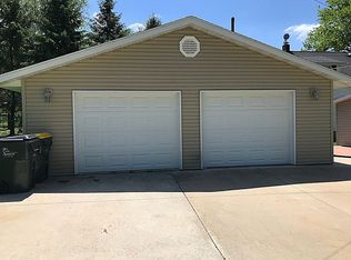 515 E South St, Richland Center, WI 53581