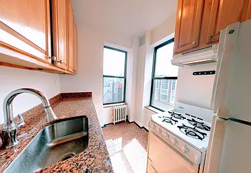 Rented by Union Square Property Management