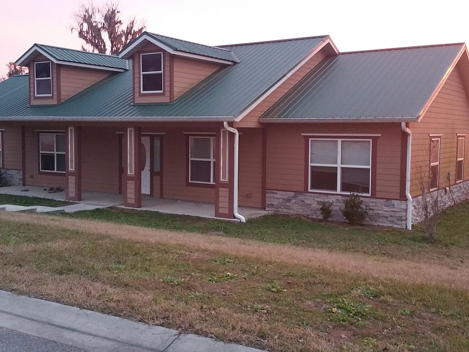 1st image of 206 SW Old Cypress Way