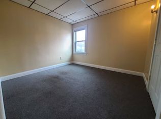 196 Hillside Ave #8, Waterbury, CT 06710