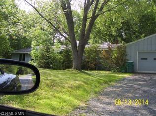 1150 Ingerson Rd, Arden Hills, MN 55112