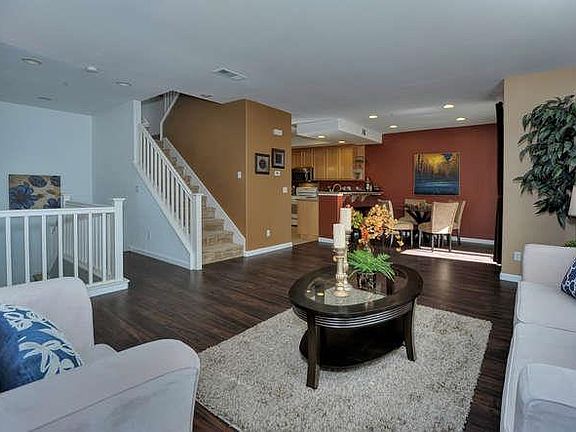 5th image of 2565 Heron Ct