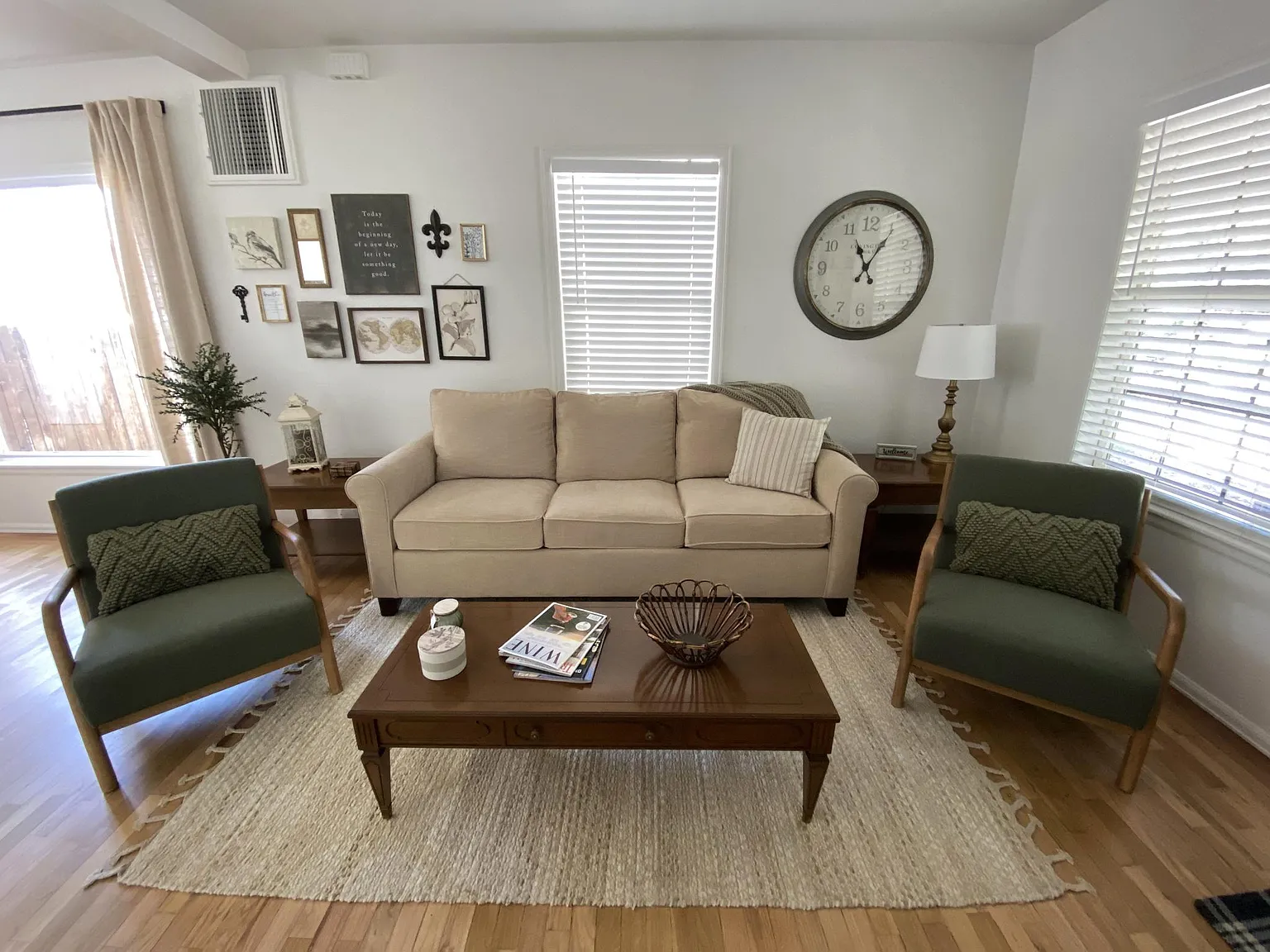 1221 E Boulder St — Photo 3