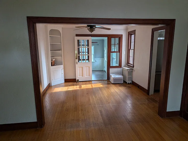 7220 Monument Ave — Photo 3
