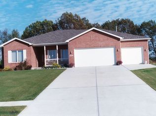 2420 W Brooks Bluff Rd, North Judson, IN 46366