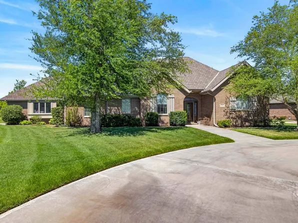 340 W Lakeside Ct, Cheney, KS 67025