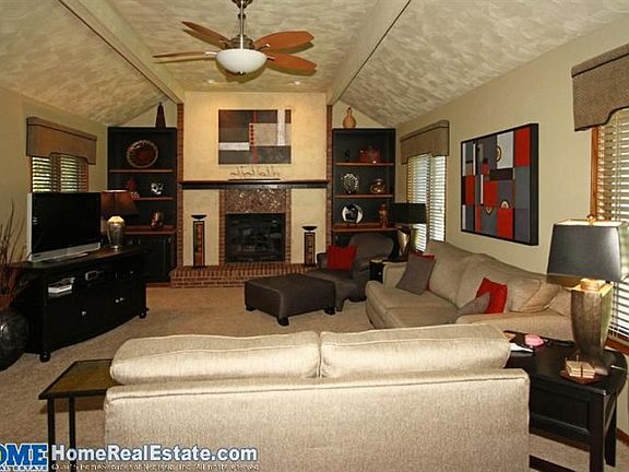 3rd image of 6441 Monticello Dr