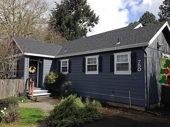 5th image of 750 SE 32nd Ave