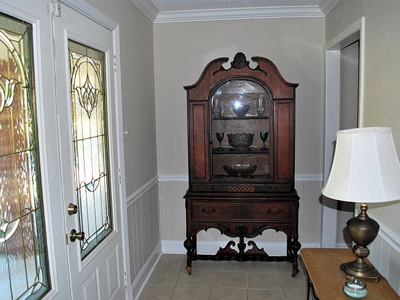 2nd image of 13728 Ouachita Ave