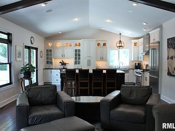 5th image of 3 Sawgrass Dr