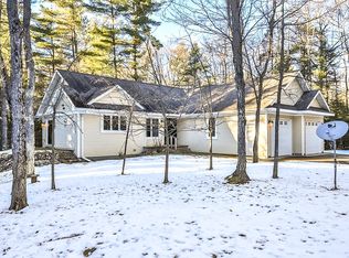 3704 Chain O Lakes Rd, Eagle River, WI 54521
