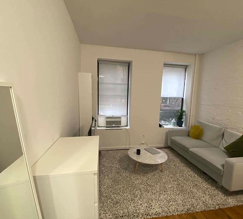 1st image of 107 Thompson St #1DN