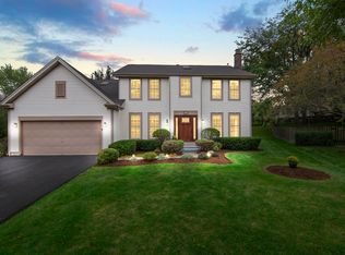 608 S Country Ridge Ct, Lake Zurich, IL 60047