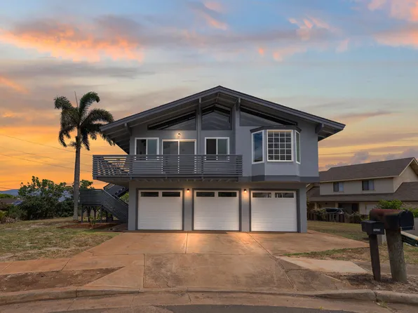 1505 Kilinoe Pl, Wailuku, HI 96793