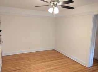 521 W Brompton Ave APT 119, Chicago, IL 60657