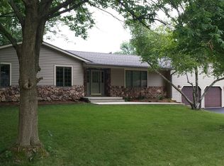 1107 W Dianne Ln, Mahomet, IL