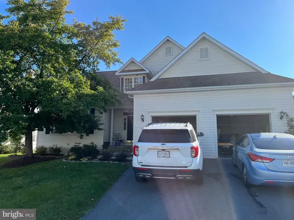 104 Hayvenhurst Ct, Stephens City, VA 22655