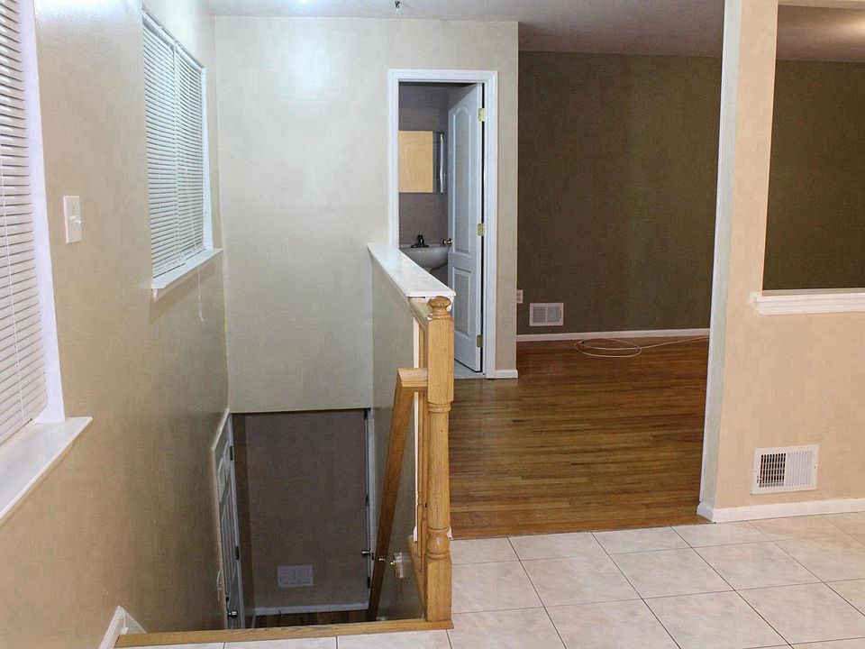 Stairs Leading to Garage 