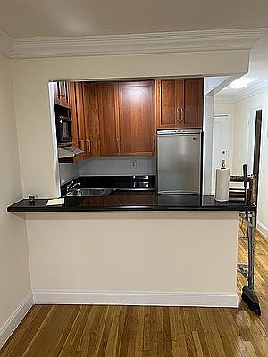 3rd image of 229 E 80th St APT 1C