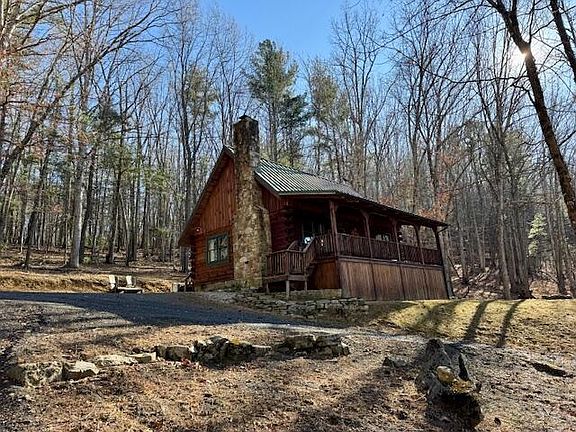 2nd image of 4134 Mill Creek Rd