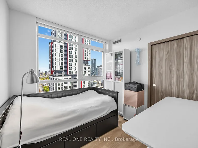 38 Widmer St #3501 — Photo 17
