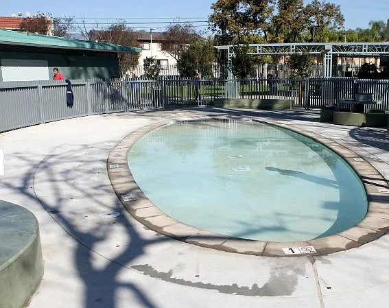 728 E Palmer Ave — Photo 22