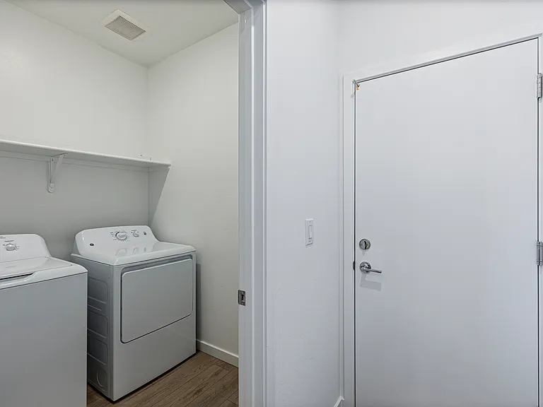 20-Laundry Room_06102026