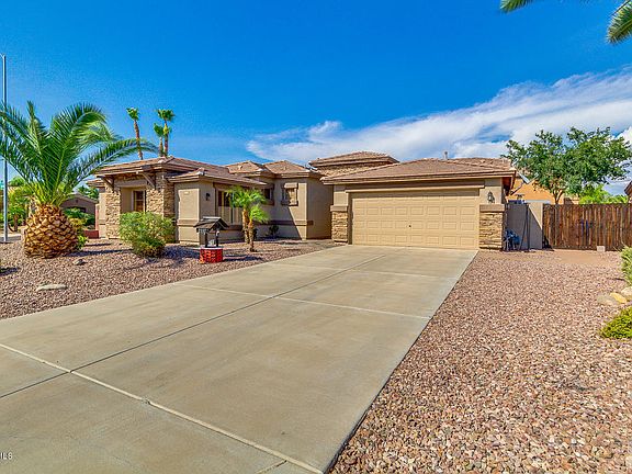4th image of 2337 S Wildrose Cir