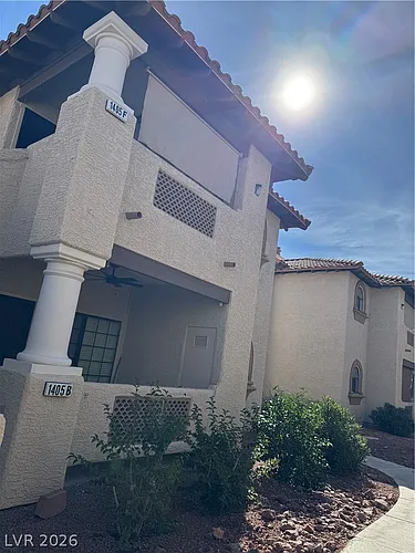 1405 Santa Margarita St #B Photo 1