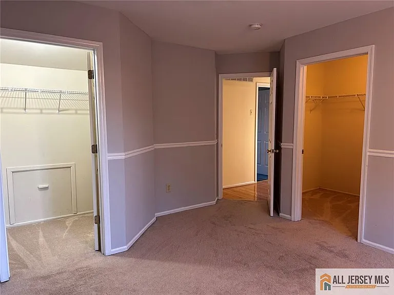 12 Colmart Way — Photo 11