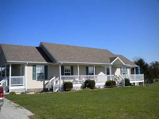 1st image of 665 Bates Ln