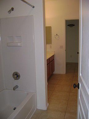 5th image of 1251 E Blackfoot Daisy Dr