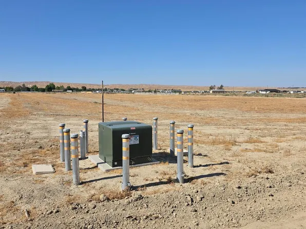 28138 Valley West Rd, Taft, CA 93268