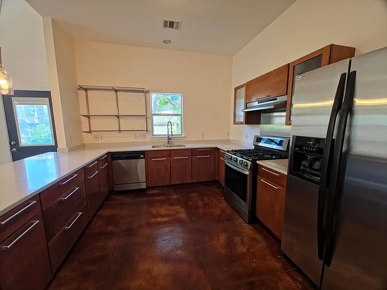 3806 Menchaca Rd #C — Photo 4