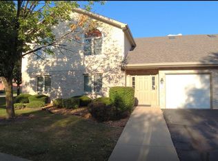 162 Saenz Ln, Joliet, IL 60436