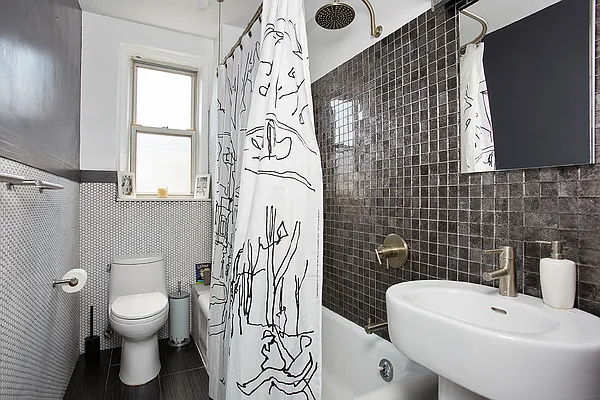 Sold by Compass | media 6