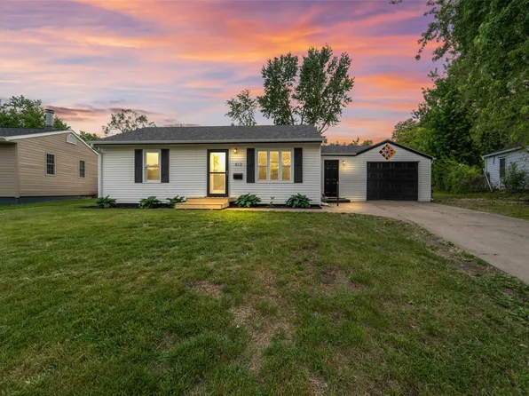 613 E 26th St S, Newton, IA 50208
