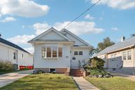 E Holly Ave-S1010-001.jpg